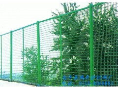 供应全国框架护栏网，体育场围网，铁路护栏网图1