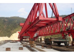 高速铁路架桥机图1