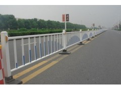 锌钢公路护栏厂家图1