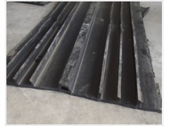 背贴式止水带图1