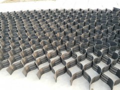 445-150蜂巢格室护坡材料图1