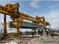 槽型梁架桥机图1