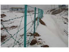 刺铁丝隔离栅图1