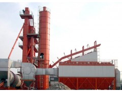 一般有油活塞空压机图1