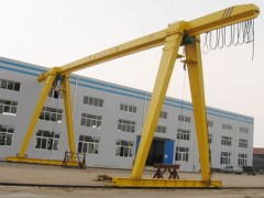 MH型电动葫芦门式起重机图1