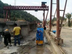 柳州专业制造全智能张拉系统厂家计算机自动操控两顶四顶同步张拉图1