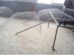 供应梧州石笼网挡土墙，铅丝笼，生态石笼网，品牌厂家专业生产图2