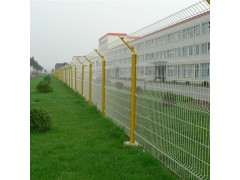 供应公路护栏网|铁路隔离网|隔离栅价格 定制 规格图2