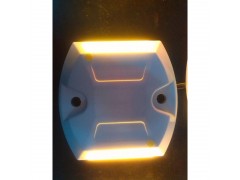 出售隧道诱导标 LED车辆诱导标 主动发光突起路标  厂家图2