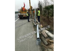 公路护栏板有哪些施工要求？图1