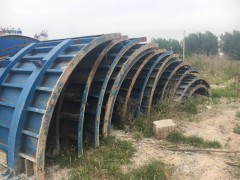 高铁桥梁墩身模板图1