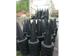 宜昌氯丁路锥反光路障锥道路安全警示雪糕筒桶反光圆锥交通图2