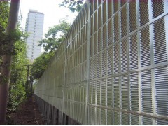 铝板声屏障 高速公路铁路高架轻轨隔音降噪声屏障图1