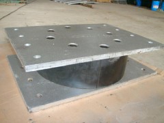 全国供应各种规格型号的抗震支座图2