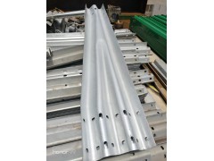 波形护栏  高速护栏 乡村公路波形护栏板图1