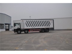 陆达40方粉料撒布车图2