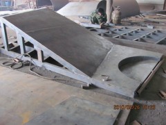 盖梁底侧板,盖梁模板出租,盖梁模板回收图2