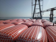 现浇梁水袋预压图1