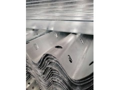 波形梁钢护栏板图2