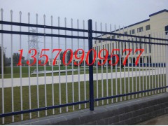 湛江锌钢护栏厂家供应热销款小区外墙防护栏杆 学校围墙栅栏图2