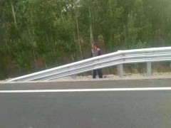 波形护栏实体厂家规格型号齐全欢迎咨询图1