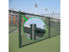 定做包胶铁丝网场地围栏篮球场围网现货足球场铁丝网图3