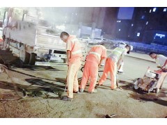 桥梁伸缩缝快速浇注料 高强免振捣2-3h开放交通图1