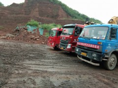 专业吊车随车吊挖掘机出租图2