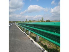 青海高速路三波防撞加强护栏板乡村公路两波波形梁护栏图1