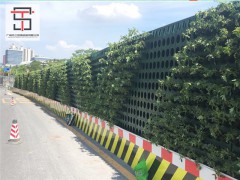 机场高速使用三田绿植围挡，效果更棒图2