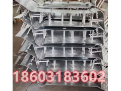 【钢遮板是什么?】伸缩缝钢遮板A钢遮板安装图1