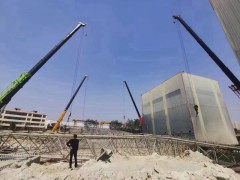 8-300吨汽车吊出租图1