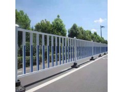 佛山市政护栏 交通道路人行道防护 车人隔离市政护栏可定制图1