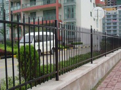 茂名别墅区小区锌钢护栏 五指山校园小区铁艺栅栏图1
