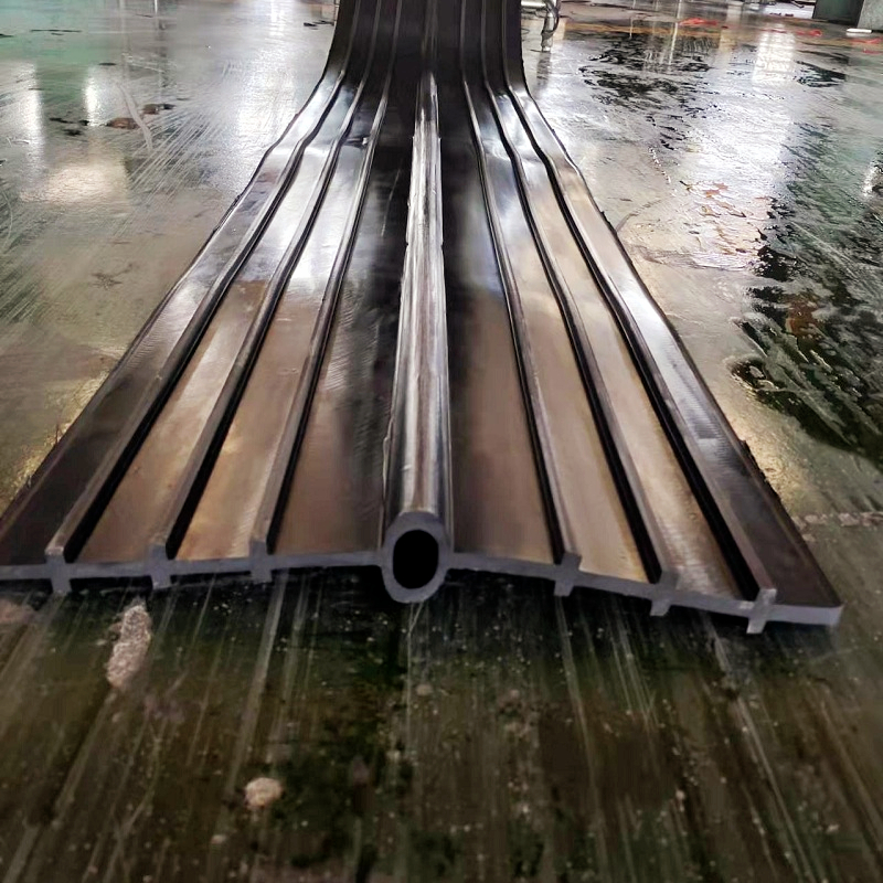 中埋式橡胶止水带