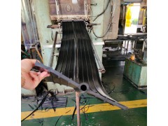 中埋式橡胶止水带生产厂家图1