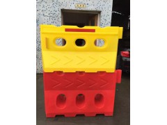 塑料防撞水马批发 三孔塑料水马厂家图1