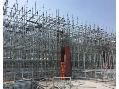 盘扣脚手架、钢板桩、高空作业车图1