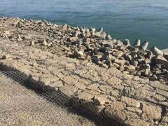 石笼网、格宾网、双格板雷诺护垫、 铅丝笼、图1