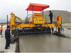 供应四明科技**C-6500型水泥混凝土滑模摊铺机图3