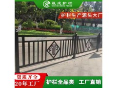 市政道路护栏马路公路交通围栏德式机非隔离栏防撞栏杆广州工厂图1