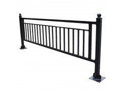 市政道路护栏马路公路交通围栏德式机非隔离栏防撞栏杆广州工厂图2