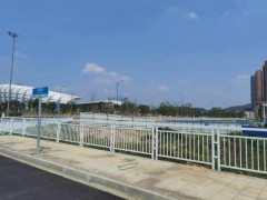市政工程交通安全防护栏定制 源头厂家镀锌钢材料栏杆图1