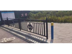 供应城市交通道路市政护栏 带图案文化人行道栏杆图1