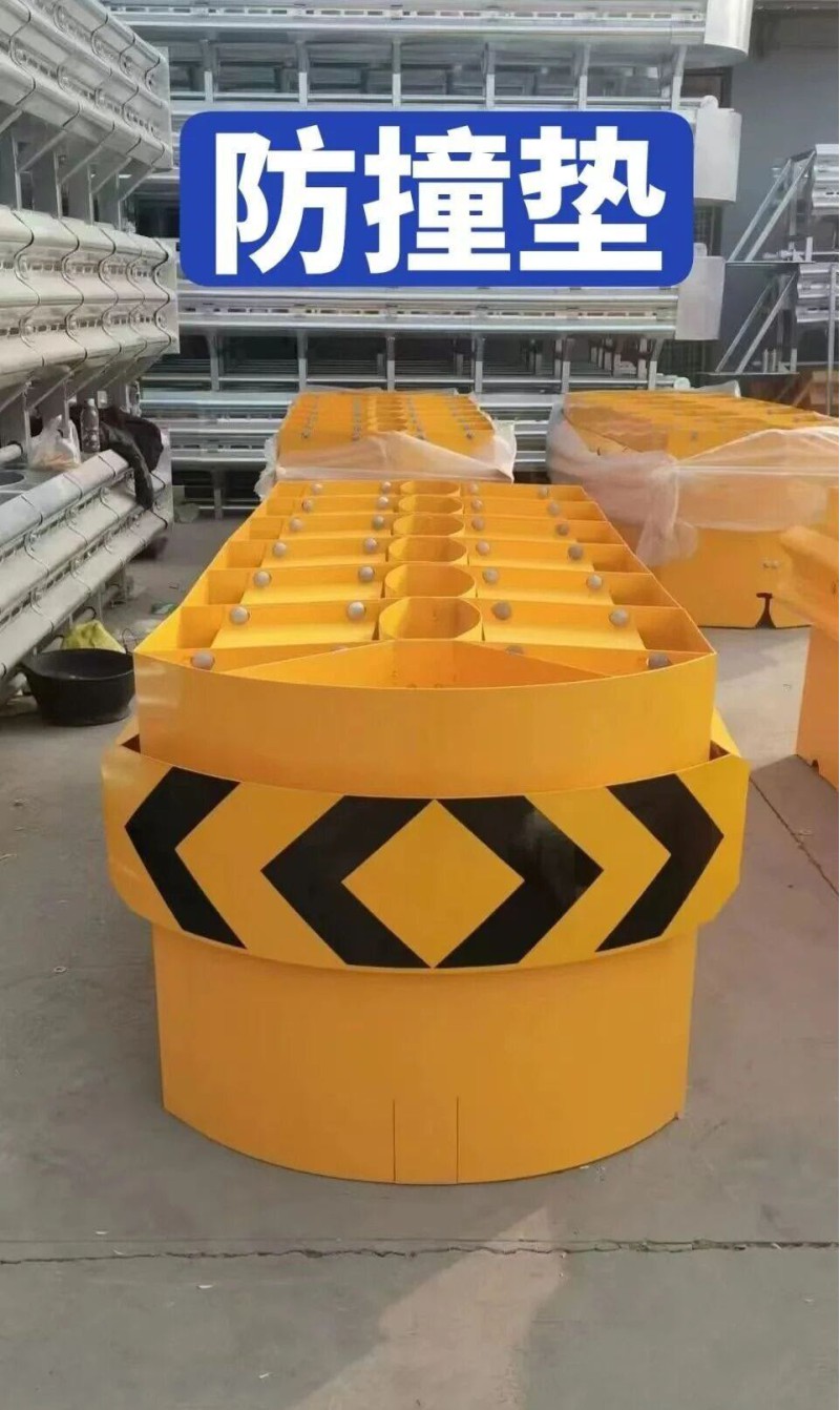 高速公路波形护栏 高速公路防撞垫图3