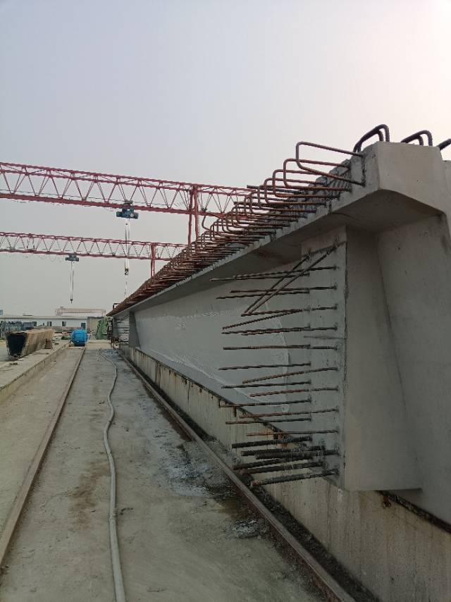 旭能建材 $ 预制箱梁图8