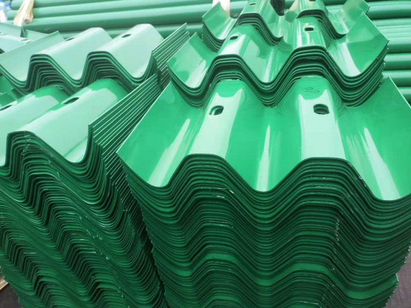 高速公路栏杆 美观实用 加工定制 波形道路护栏贵达图5