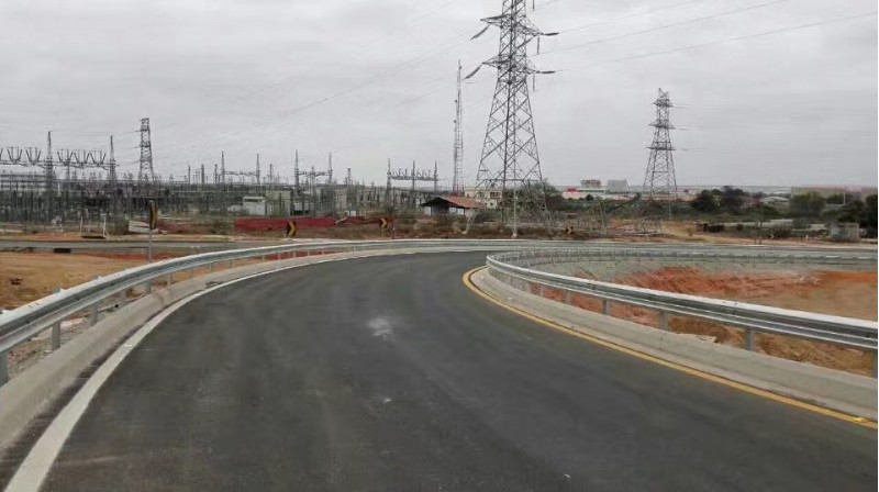 高速公路中分带波形护栏 类型齐全道路中间使用 耐腐浊图3