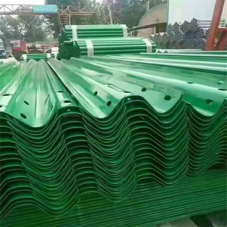 高速公路波形护拦板 双波三波国标乡村喷塑高速热镀锌防撞护栏贵达图5