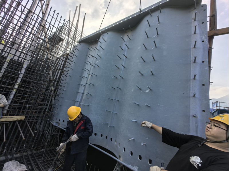 钢箱梁       波形钢腹板图3